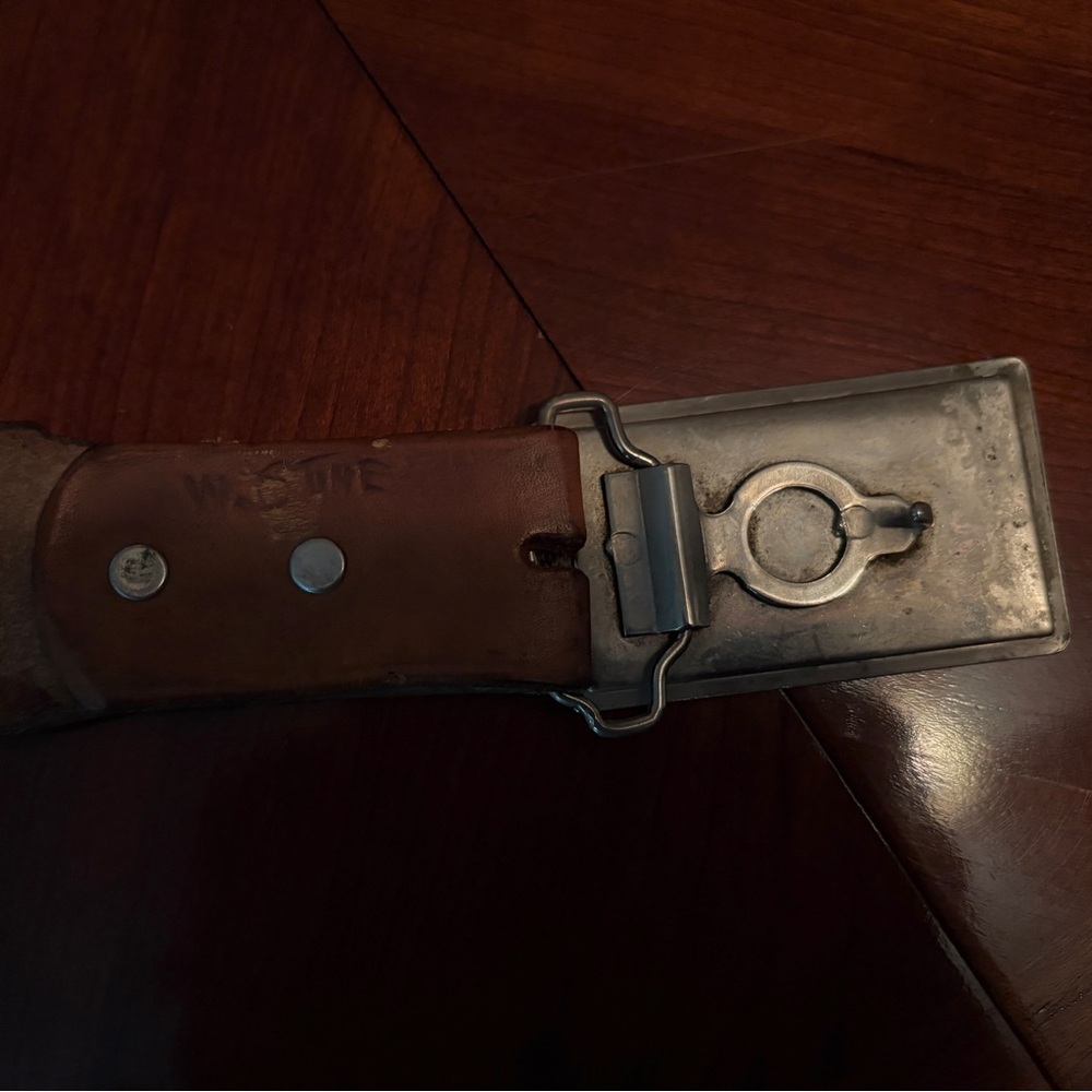 Vintage Western Belt with Vintage Buckle - Picture 8 of 12